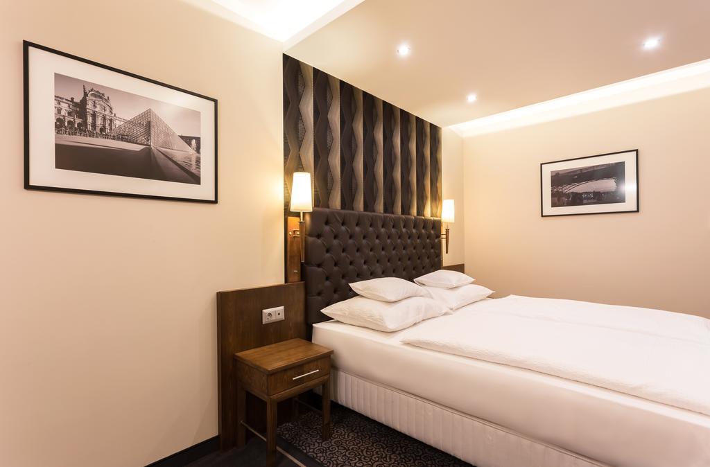 Szonyi Garden Hotel Pest Budapest Luaran gambar